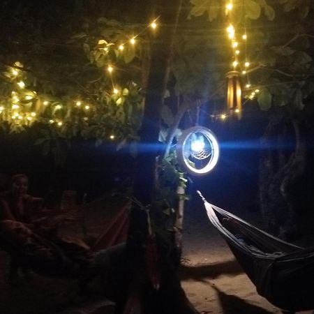 Beachcampers Only For Foreign Traveler'S Alappuzha 외부 사진