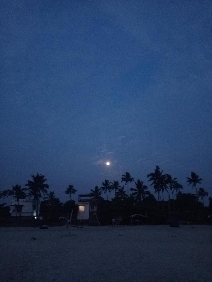 Beachcampers Only For Foreign Traveler'S Alappuzha 외부 사진